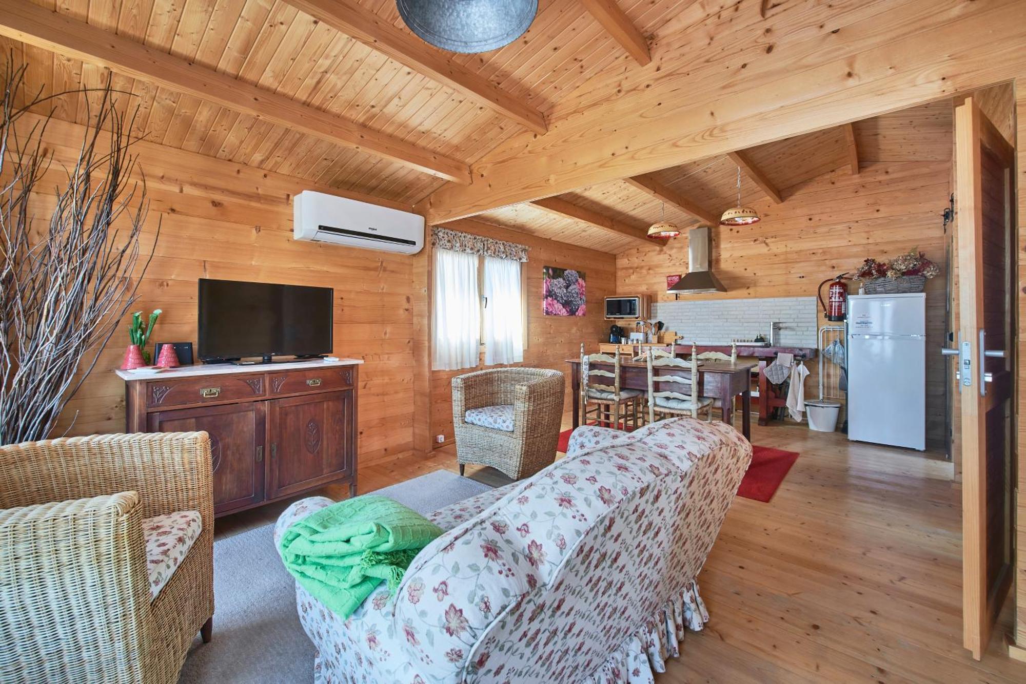 Lakeside Cabin Oasis W/ Ac, By Timecooler Montargil Εξωτερικό φωτογραφία